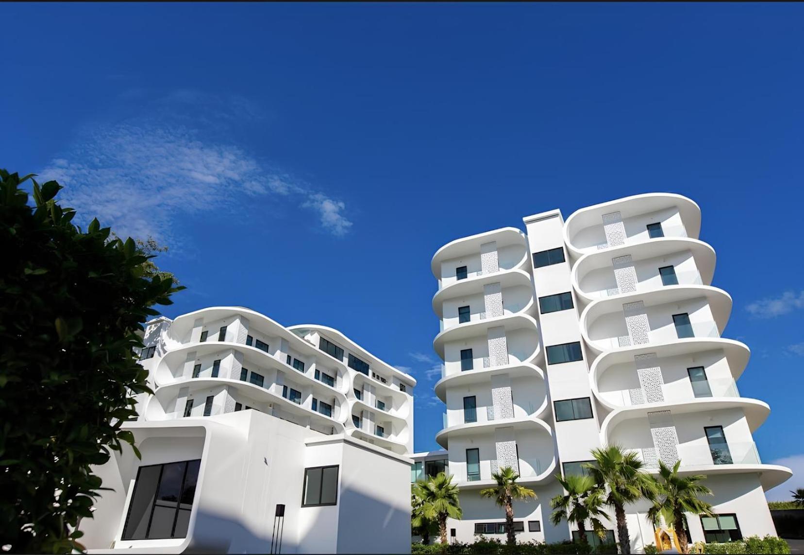 1 Bdr Apartment In Utopia Naiharn By Capital Pro Phuket Exterior photo